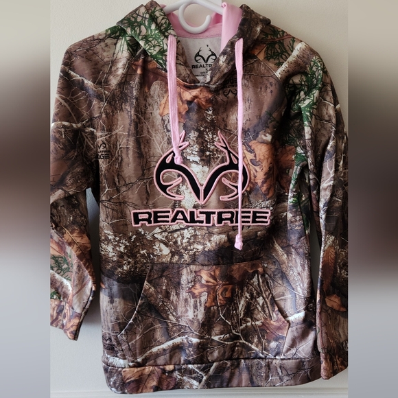 Realtree Tops - Realtree Pink and White Camo Apparel
